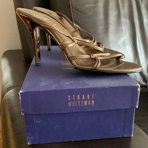 Size 8 dressy wedding like or party 4 inch Stuart weitzman sandals worn once